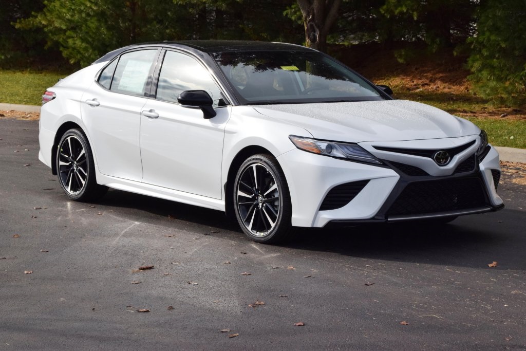 New 2019 Toyota Camry XSE 4D Sedan in Boardman #T19224 | Toyota of Boardman