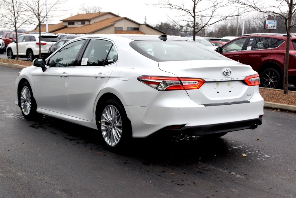 New 2019 Toyota Camry XLE 4D Sedan in Boardman #T19244 | Toyota of Boardman