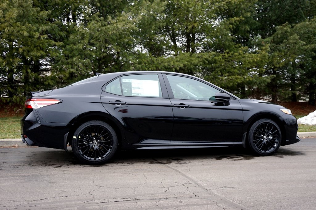 New 2020 Toyota Camry SE Nightshade 4D Sedan in Boardman #T20579 ...