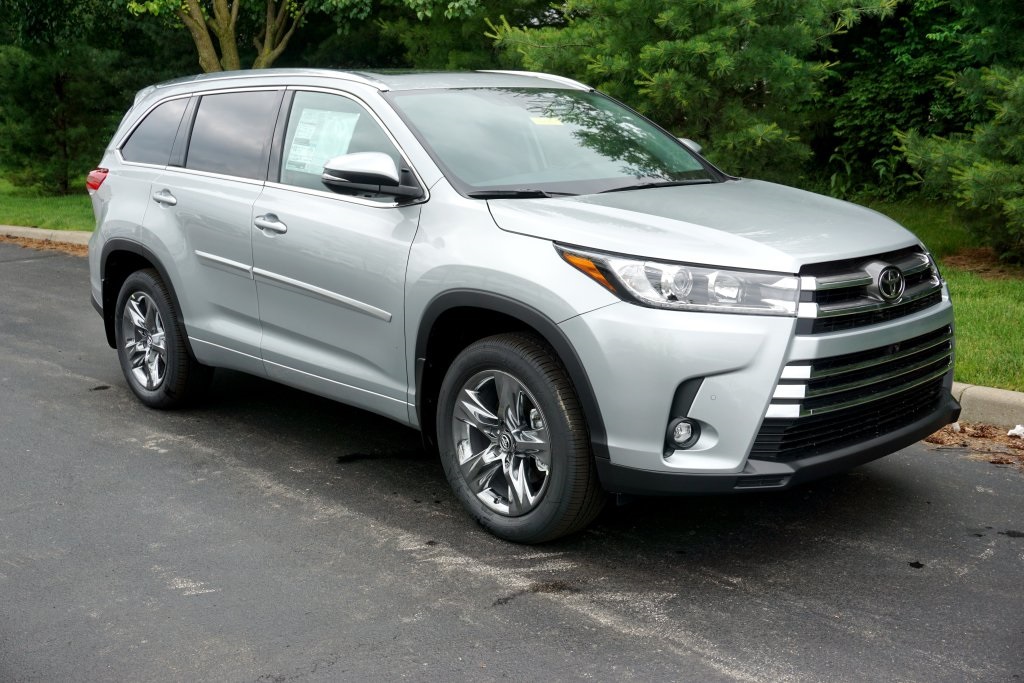 New 2019 Toyota Highlander Limited Platinum 4d Sport Utility In 